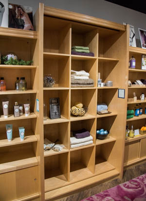 Newwood Shelving Unit